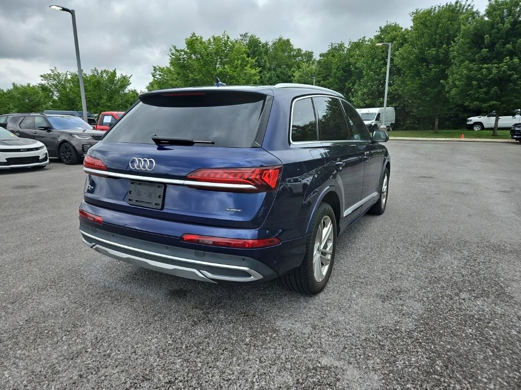 Used 2023 Audi Q7 2.0T Premium w/ Convenience Package AWD/4WD image 7