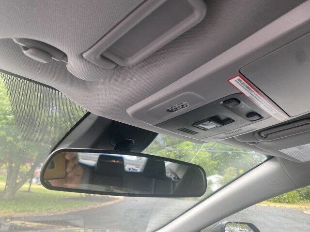 Used 2023 Toyota Camry SE image 27