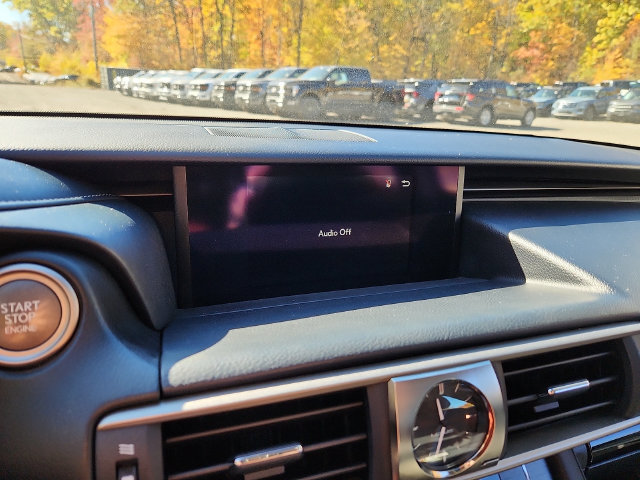 Used 2018 Lexus IS 300 AWD w/ Comfort Package image 21