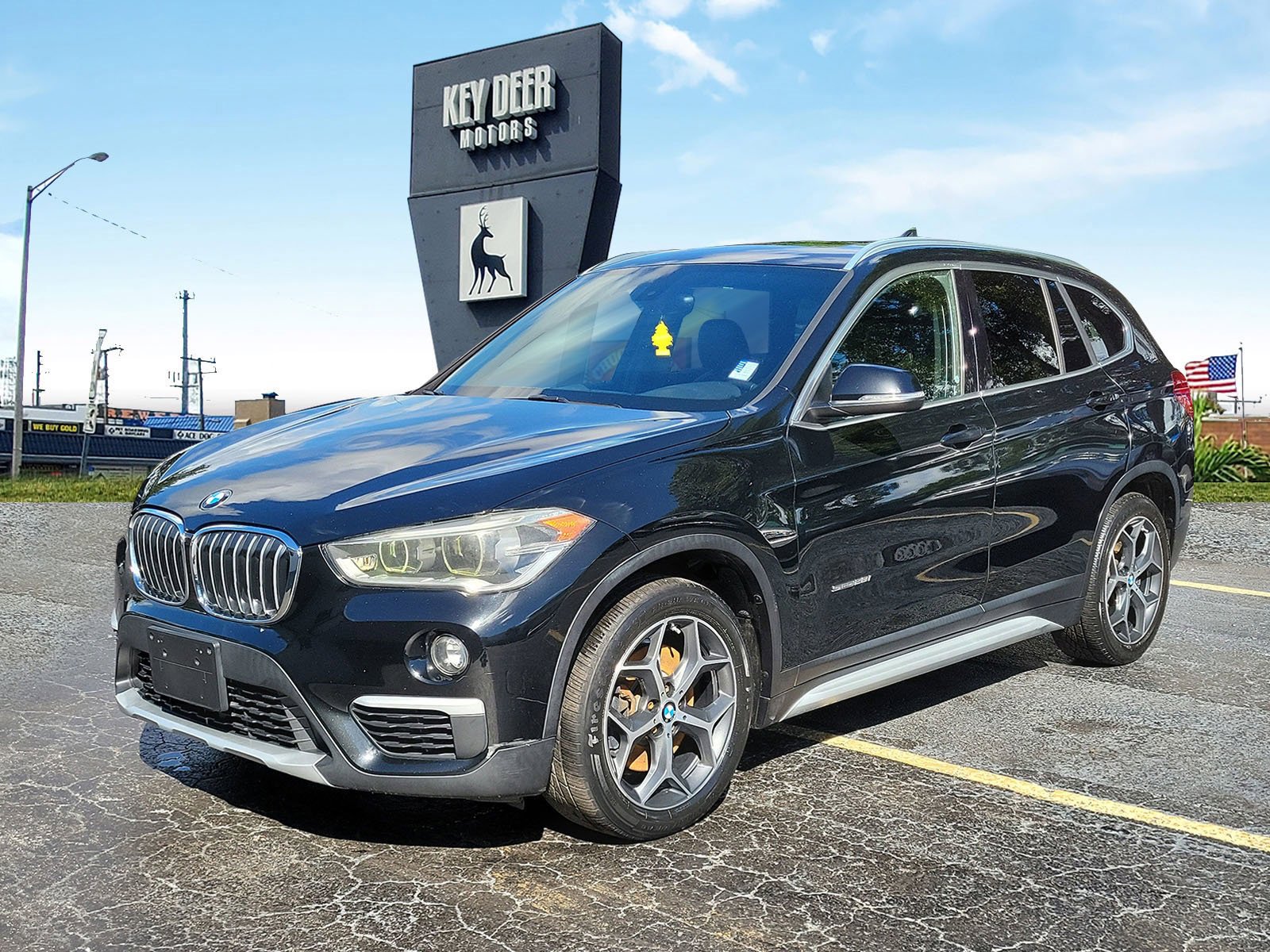 Used 2017 BMW X1 sDrive28i image 1