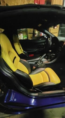 Used 1998 Chevrolet Corvette Convertible w/ Memory Pkg RWD image 43