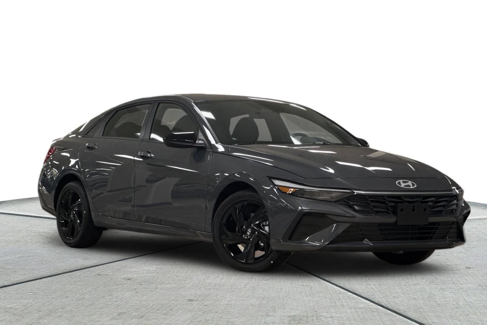 New 2026 Hyundai Elantra Sport FWD image 2