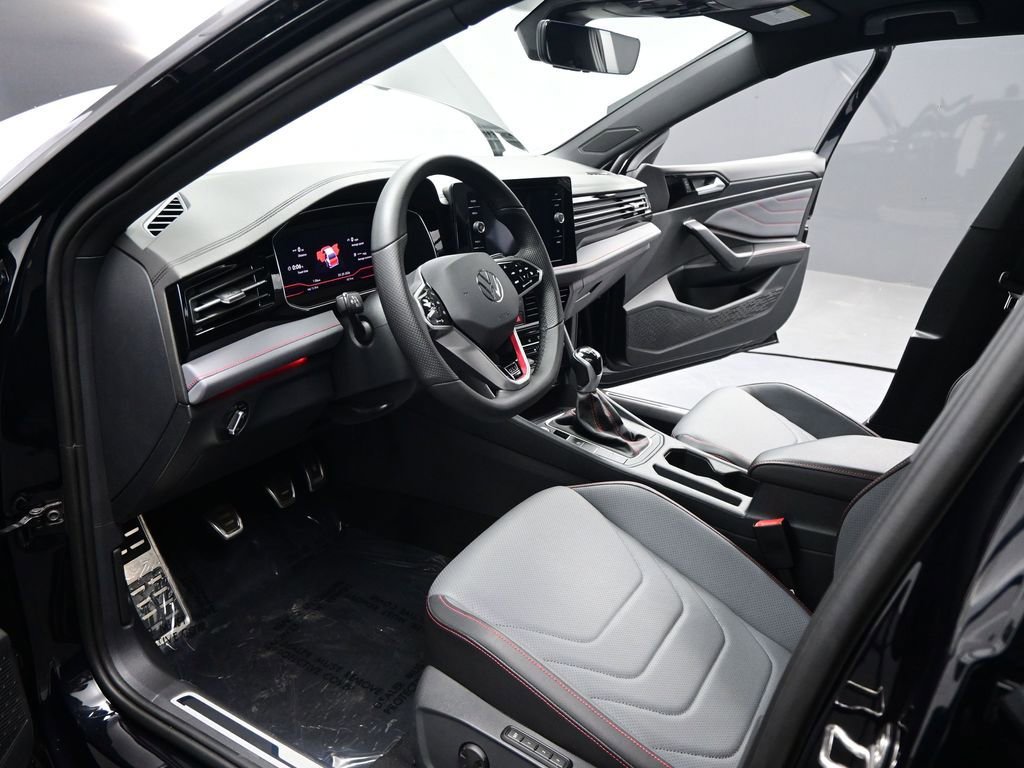 Used 2025 Volkswagen Jetta GLI Autobahn w/ GLI Black Package image 8