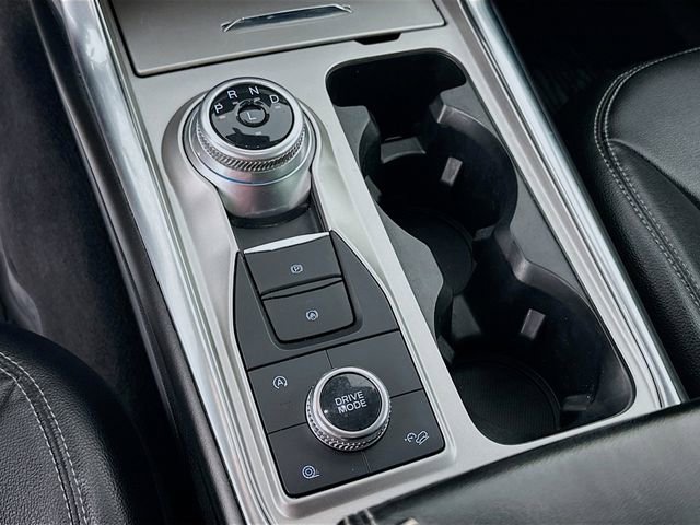 Used 2021 Ford Explorer XLT w/ Equipment Group 202A image 17