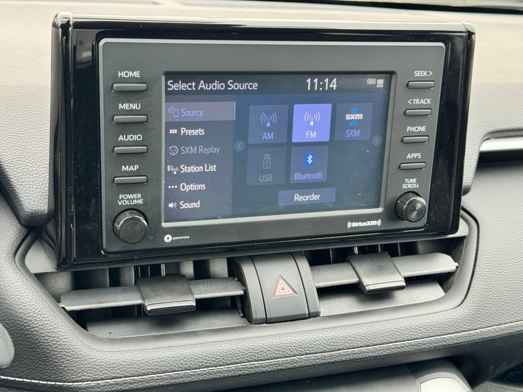 Used 2021 Toyota RAV4 LE AWD/4WD image 21