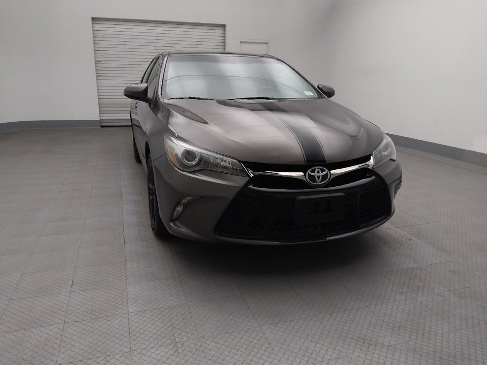 Used 2017 Toyota Camry SE FWD image 14