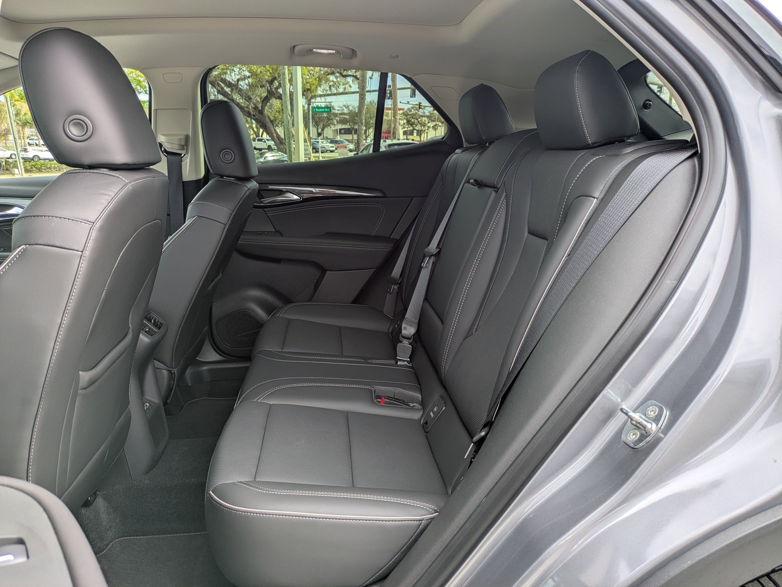 Used 2022 Buick Envision Essence w/ Technology Package I image 15