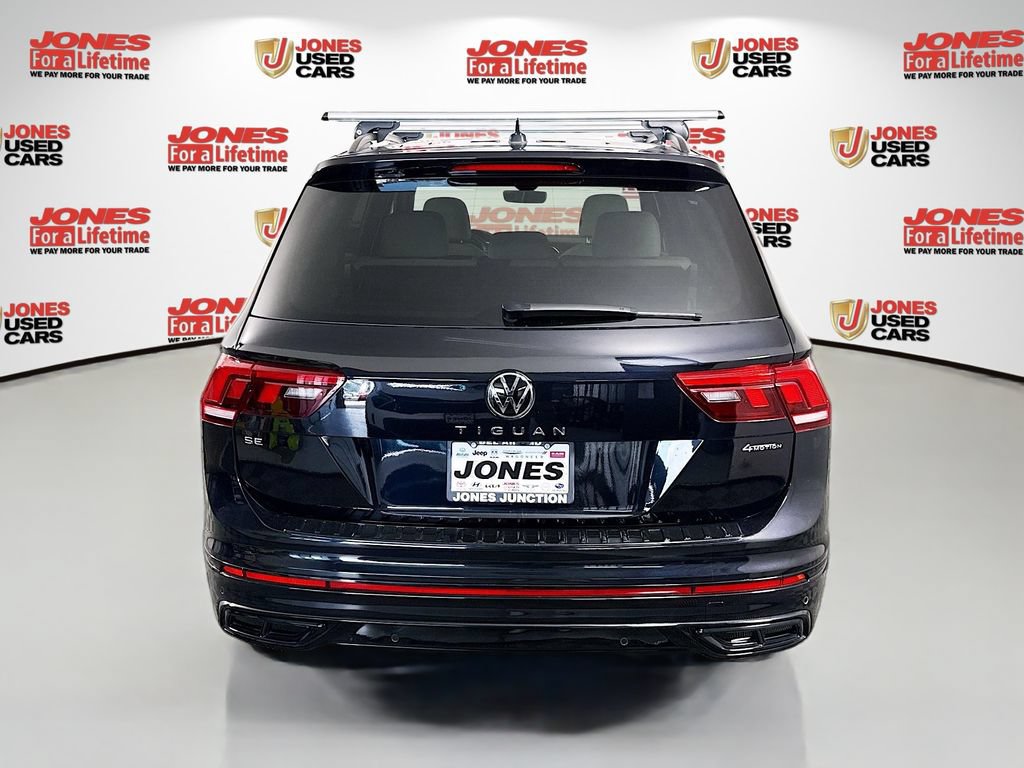 Used 2024 Volkswagen Tiguan SE R-Line AWD/4WD image 14