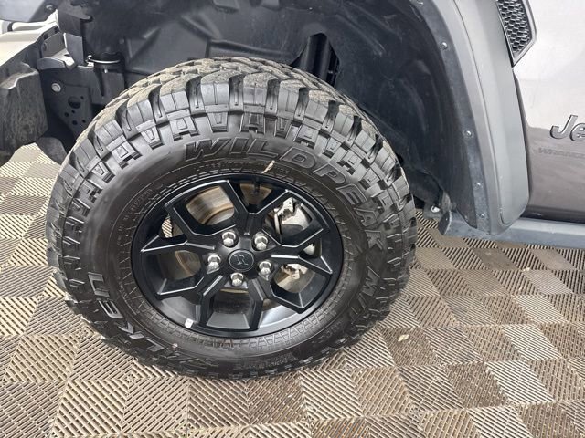 Used 2025 Jeep Wrangler Willys image 28