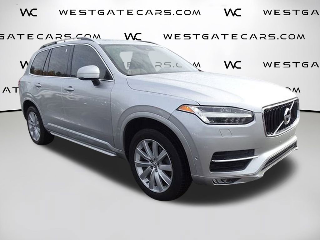 Used 2018 Volvo XC90 T6 Momentum w/ Convenience Package