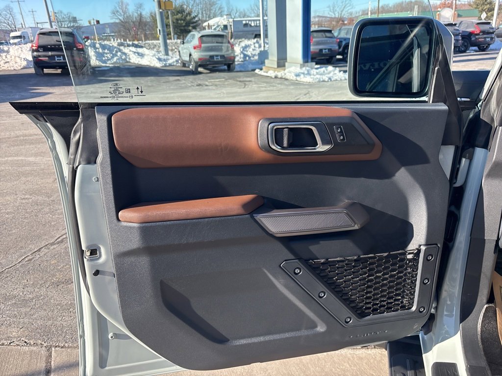 Used 2023 Ford Bronco Outer Banks w/ Sasquatch Package image 14