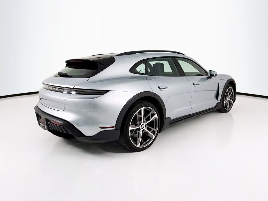 Certified 2023 Porsche Taycan 4 Cross Turismo AWD/4WD image 7