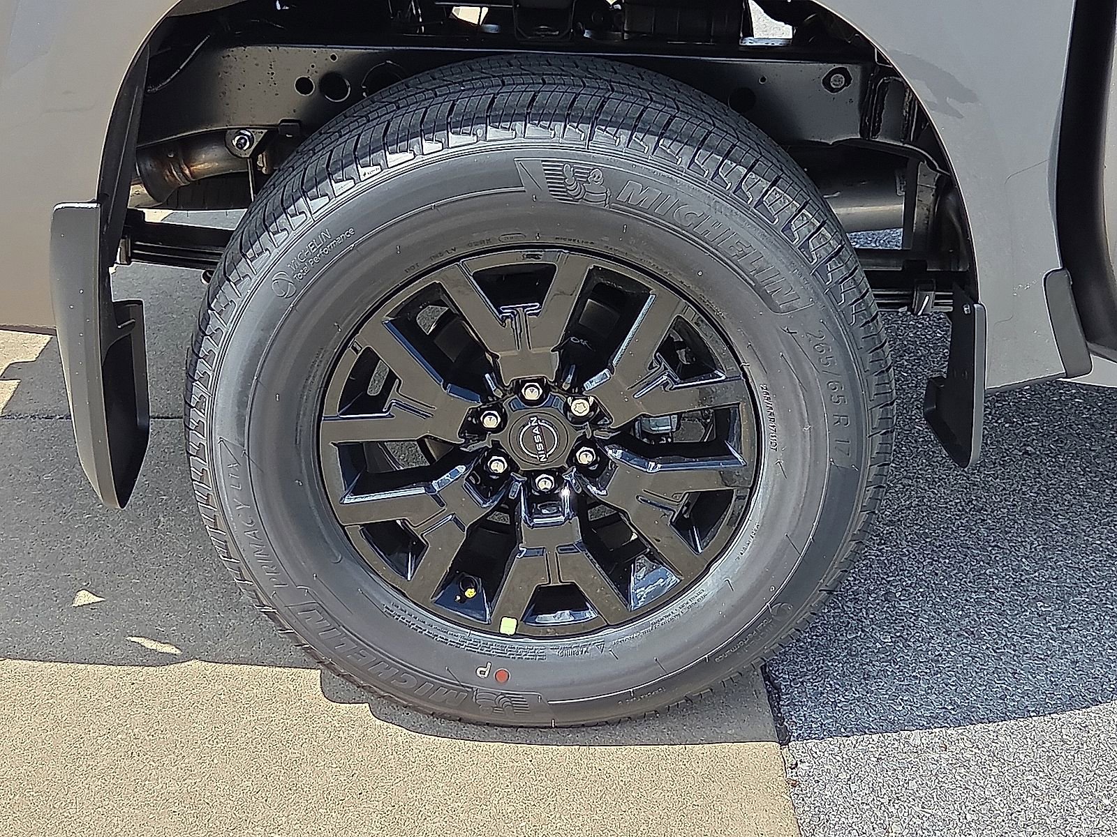 New 2026 Nissan Frontier SV w/ Tow Package AWD/4WD image 7