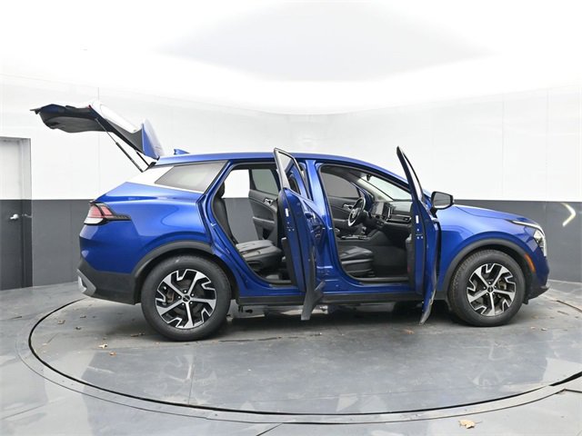 Used 2023 Kia Sportage EX image 55