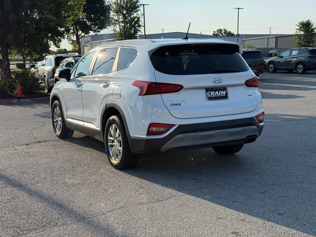 Used 2019 Hyundai Santa Fe SE AWD/4WD image 5