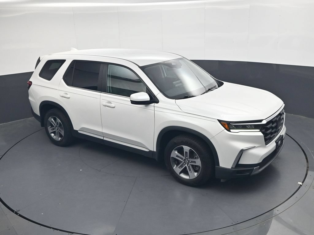 Used 2025 Honda Pilot EX-L image 34