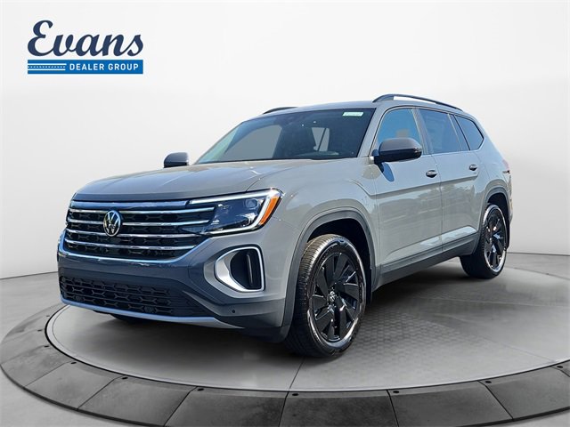 New 2026 Volkswagen Atlas SE