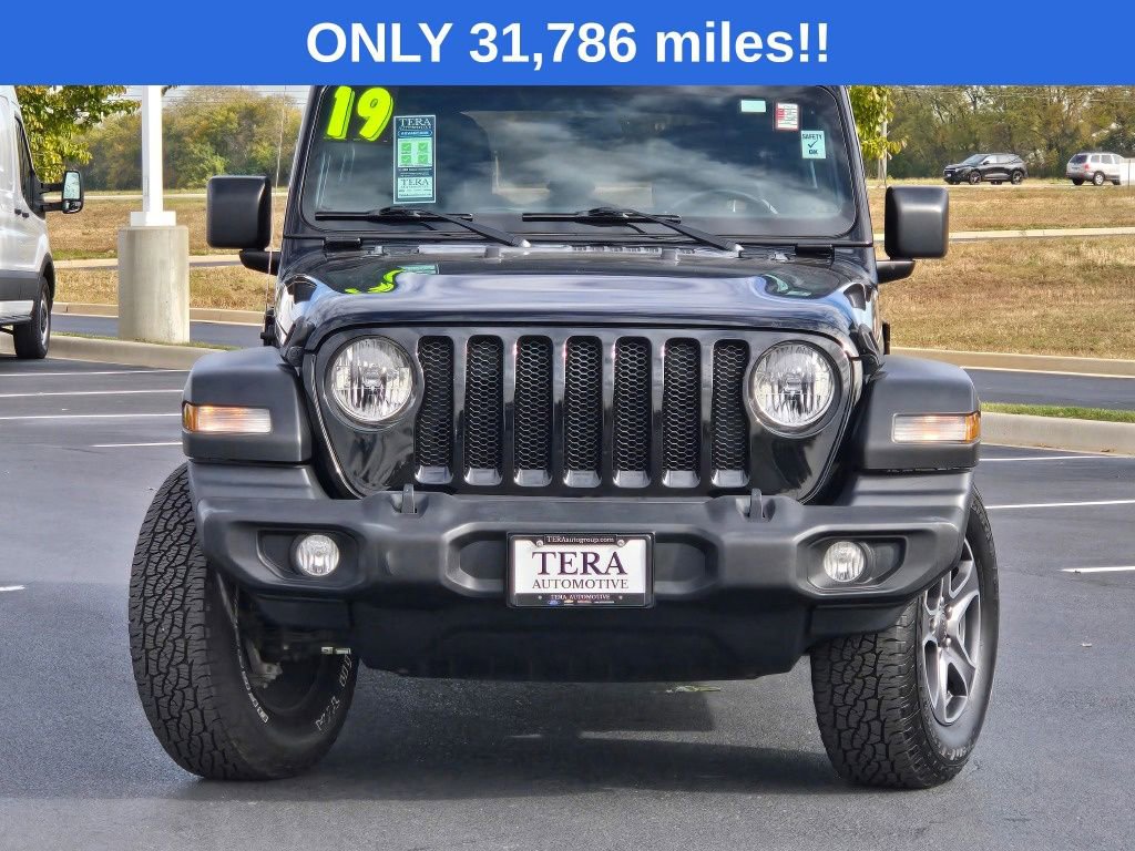 Used 2019 Jeep Wrangler Unlimited Sport S image 2