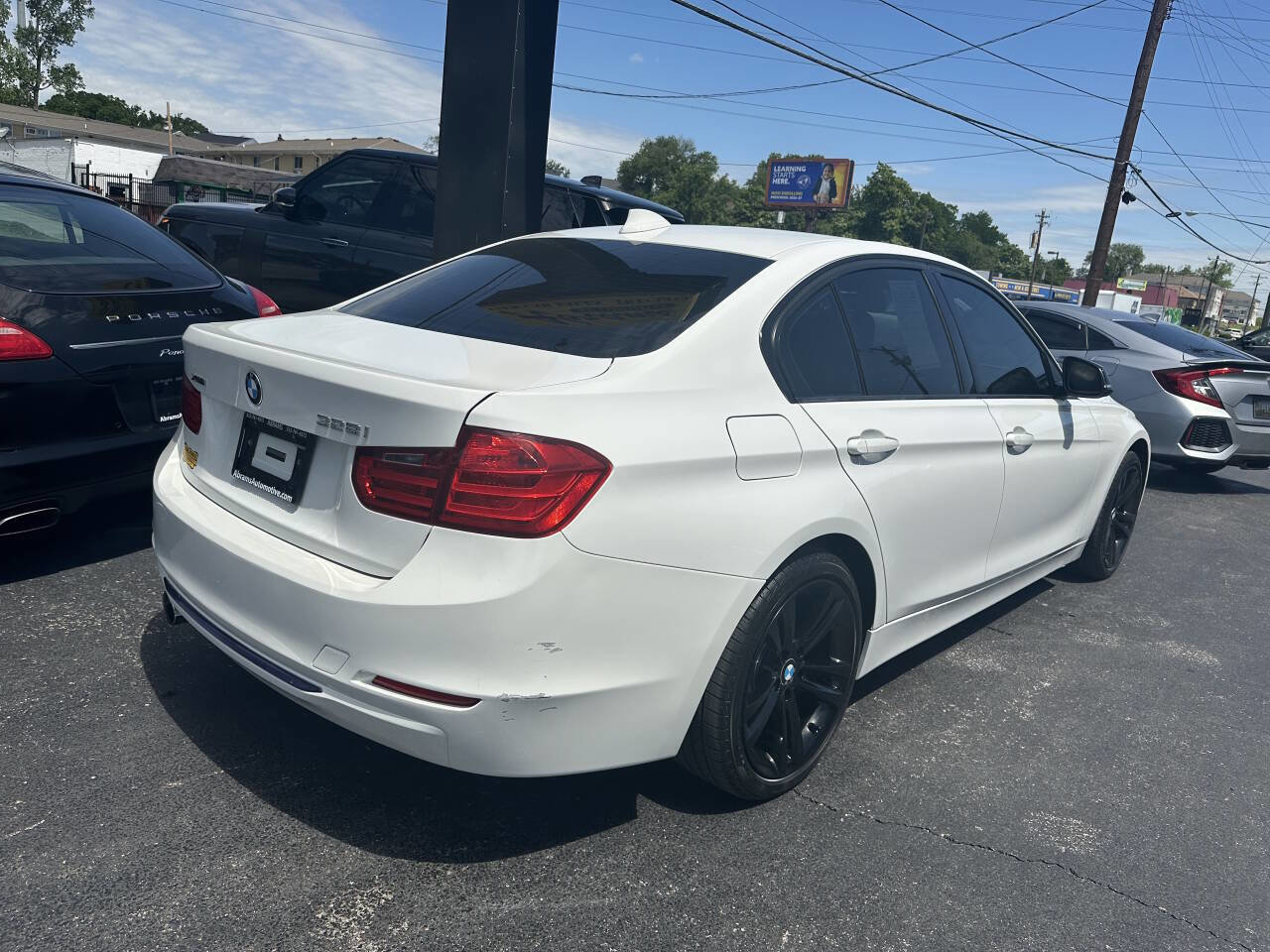 Used 2013 BMW 328i xDrive Sedan AWD/4WD image 6