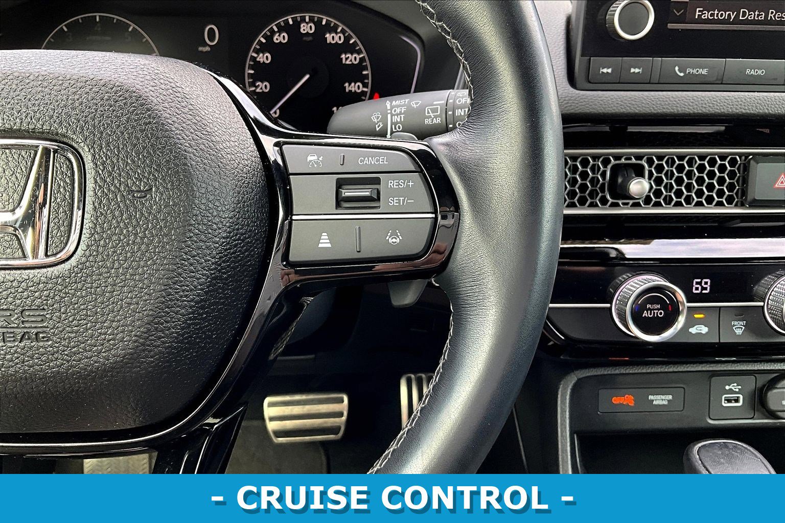 Used 2023 Honda Civic Sport image 11