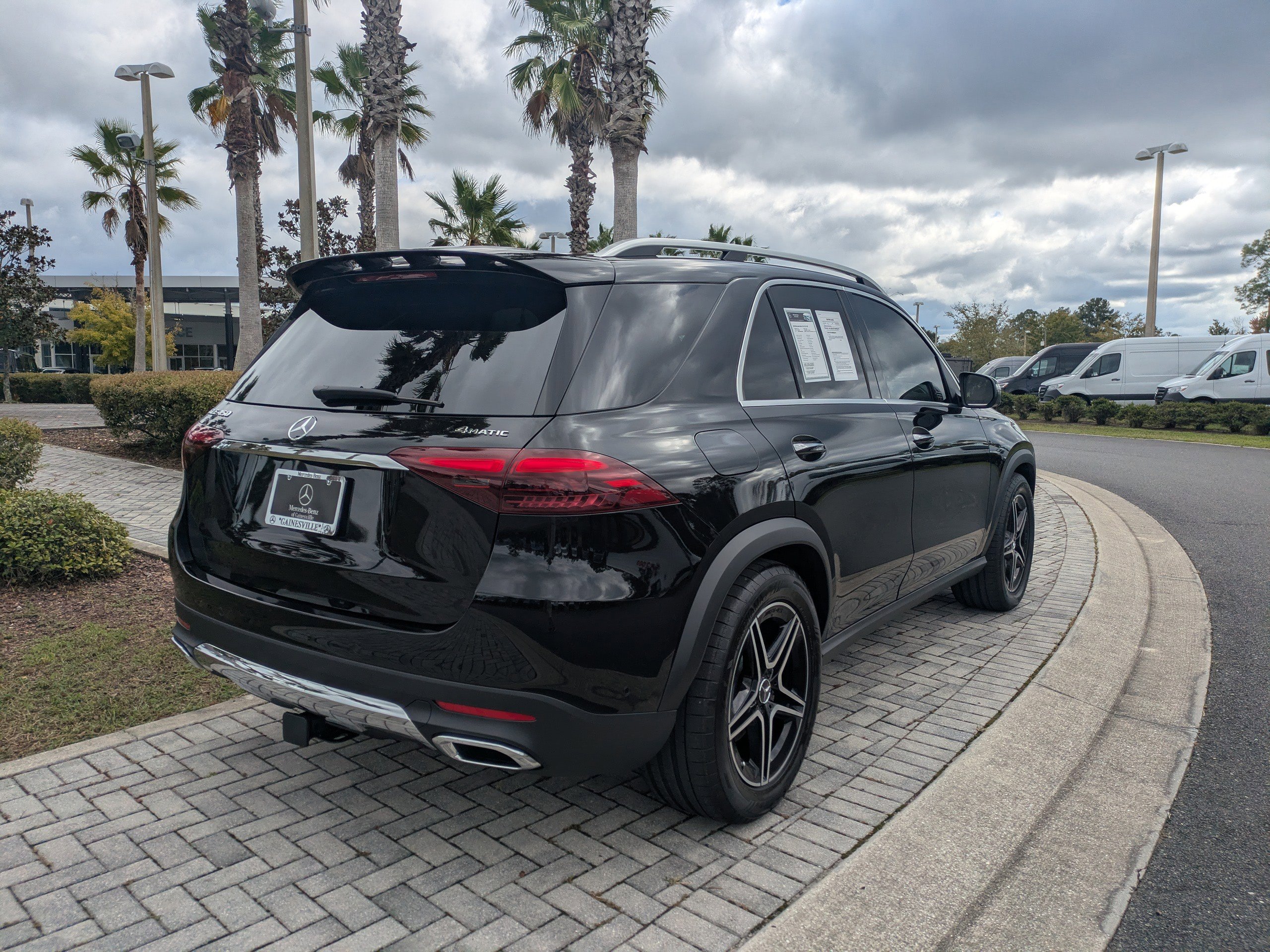 Certified 2025 Mercedes-Benz GLE 450 4MATIC image 6