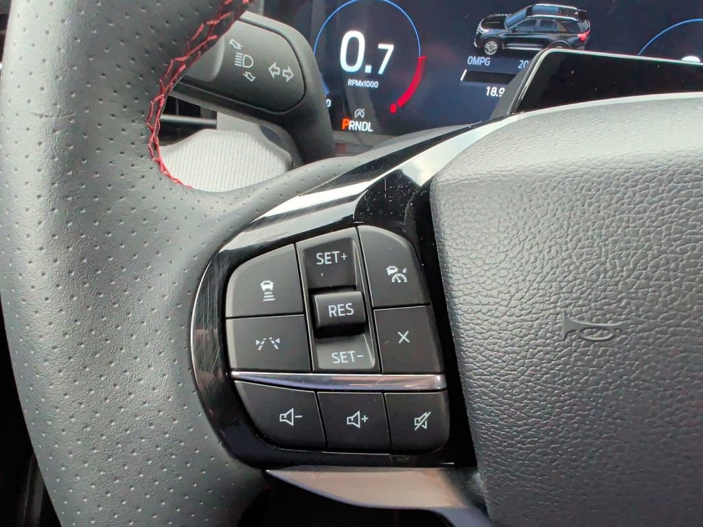Certified 2025 Ford Explorer ST-Line w/ ST-Line Street Pack AWD/4WD image 26