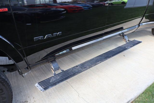 Used 2025 RAM 3500 Limited image 37