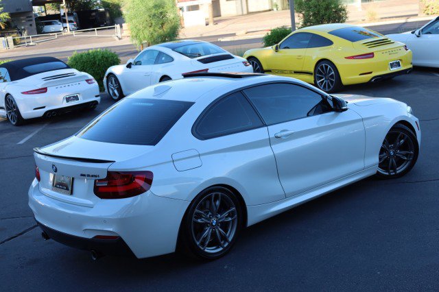 Used 2016 BMW M235i Coupe RWD image 18