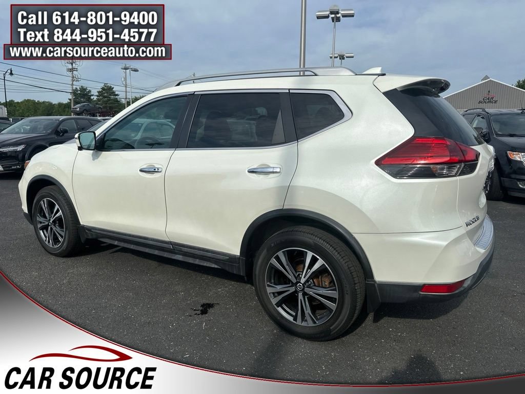Used 2017 Nissan Rogue SL w/ SL Premium Package AWD/4WD image 5
