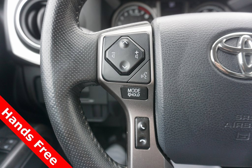 Used 2017 Toyota Tacoma SR5 image 4
