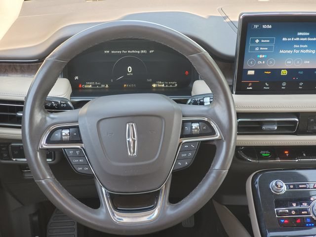 Used 2023 Lincoln Nautilus Reserve AWD/4WD image 25