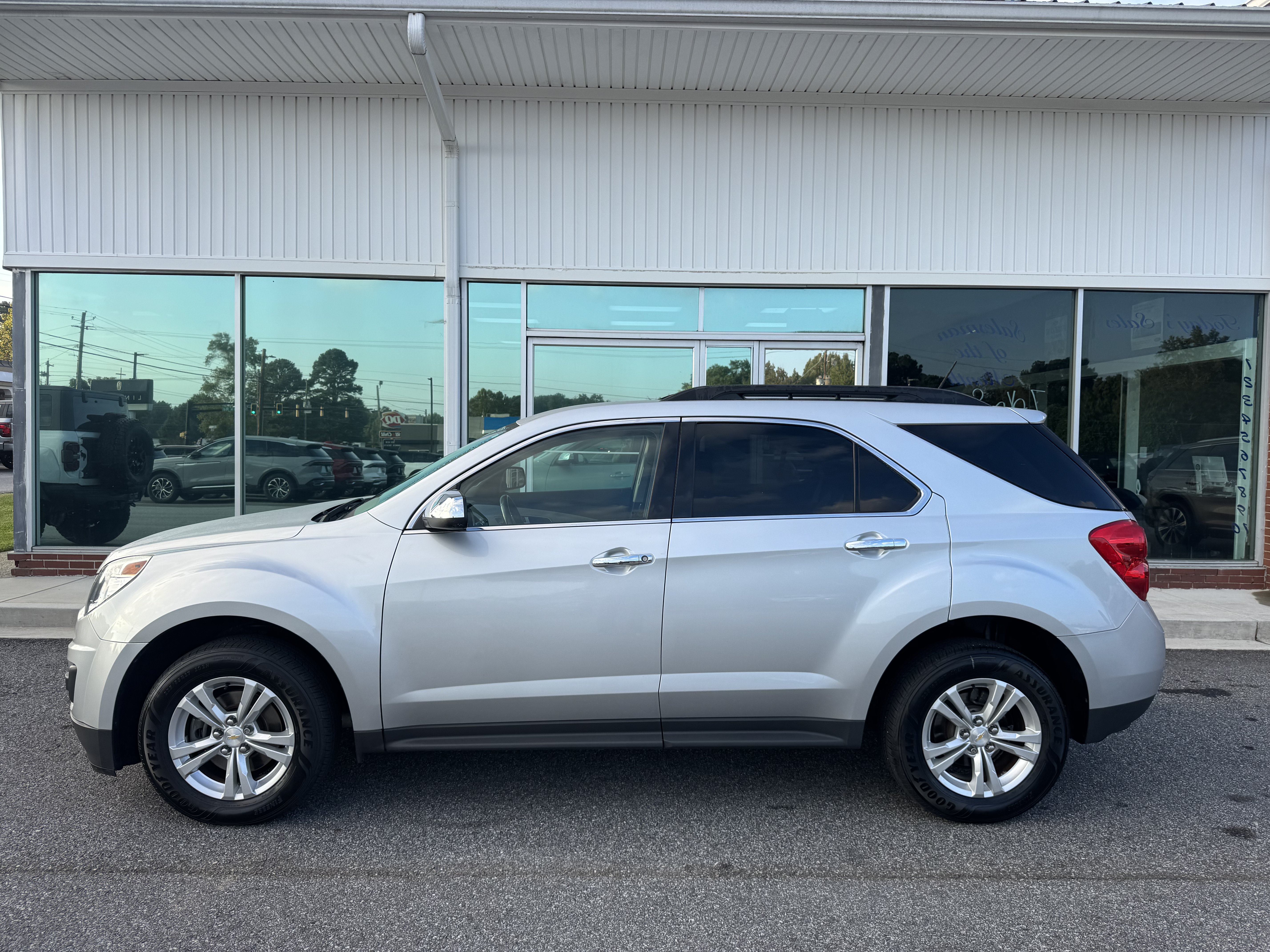Used 2015 Chevrolet Equinox LT w/ Driver Convenience Package