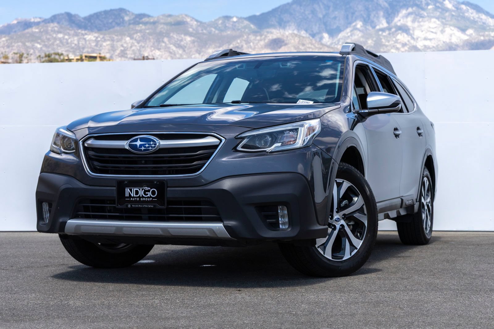 Used 2020 Subaru Outback Touring w/ Tech Package 2 AWD/4WD video 1