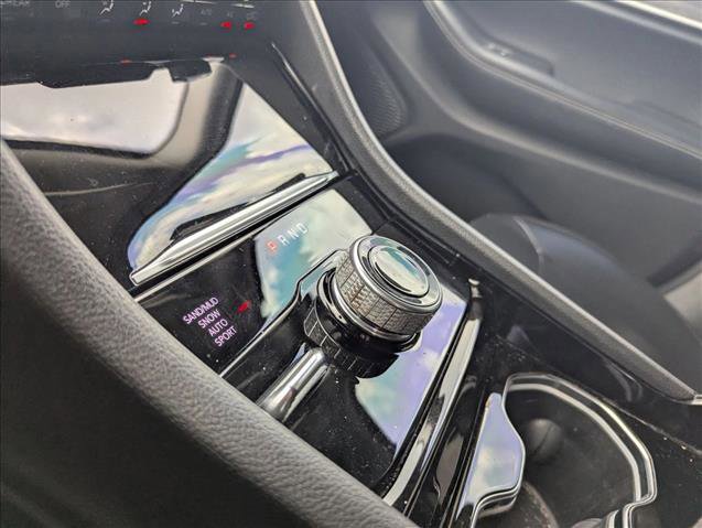 Used 2023 Jeep Grand Cherokee Limited image 10