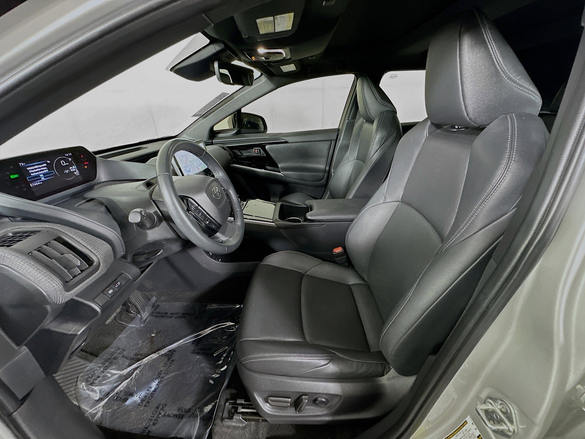 Used 2024 Toyota bZ4X Limited image 11