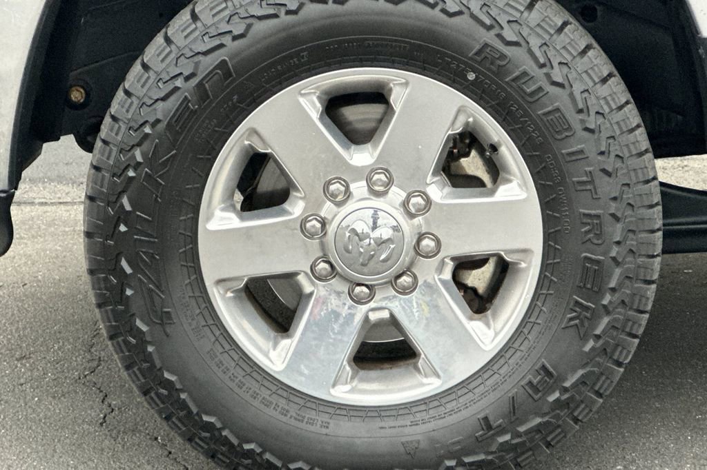 Used 2013 RAM 3500 Big Horn image 25