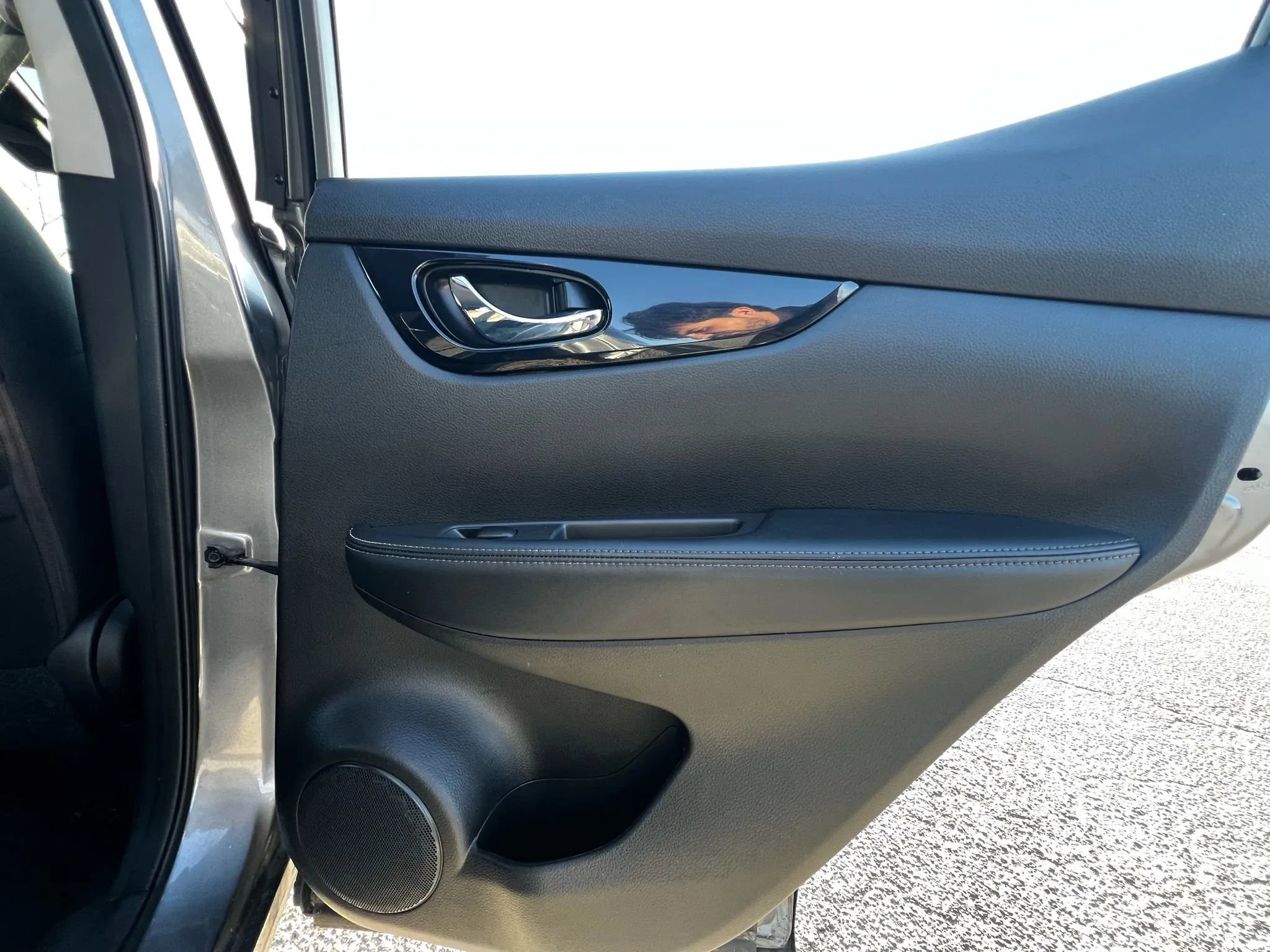 Used 2020 Nissan Rogue Sport SV image 20