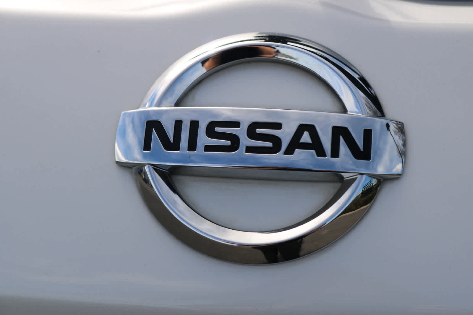 Used 2019 Nissan Kicks SV image 9