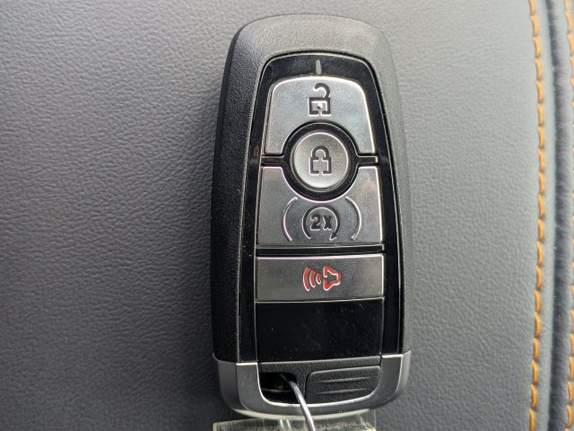 Certified 2026 Ford Maverick Tremor AWD/4WD image 28