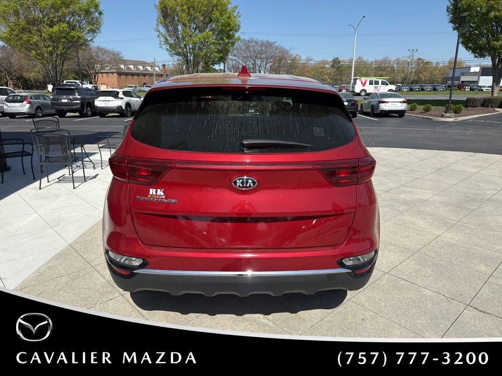 Used 2021 Kia Sportage LX image 5