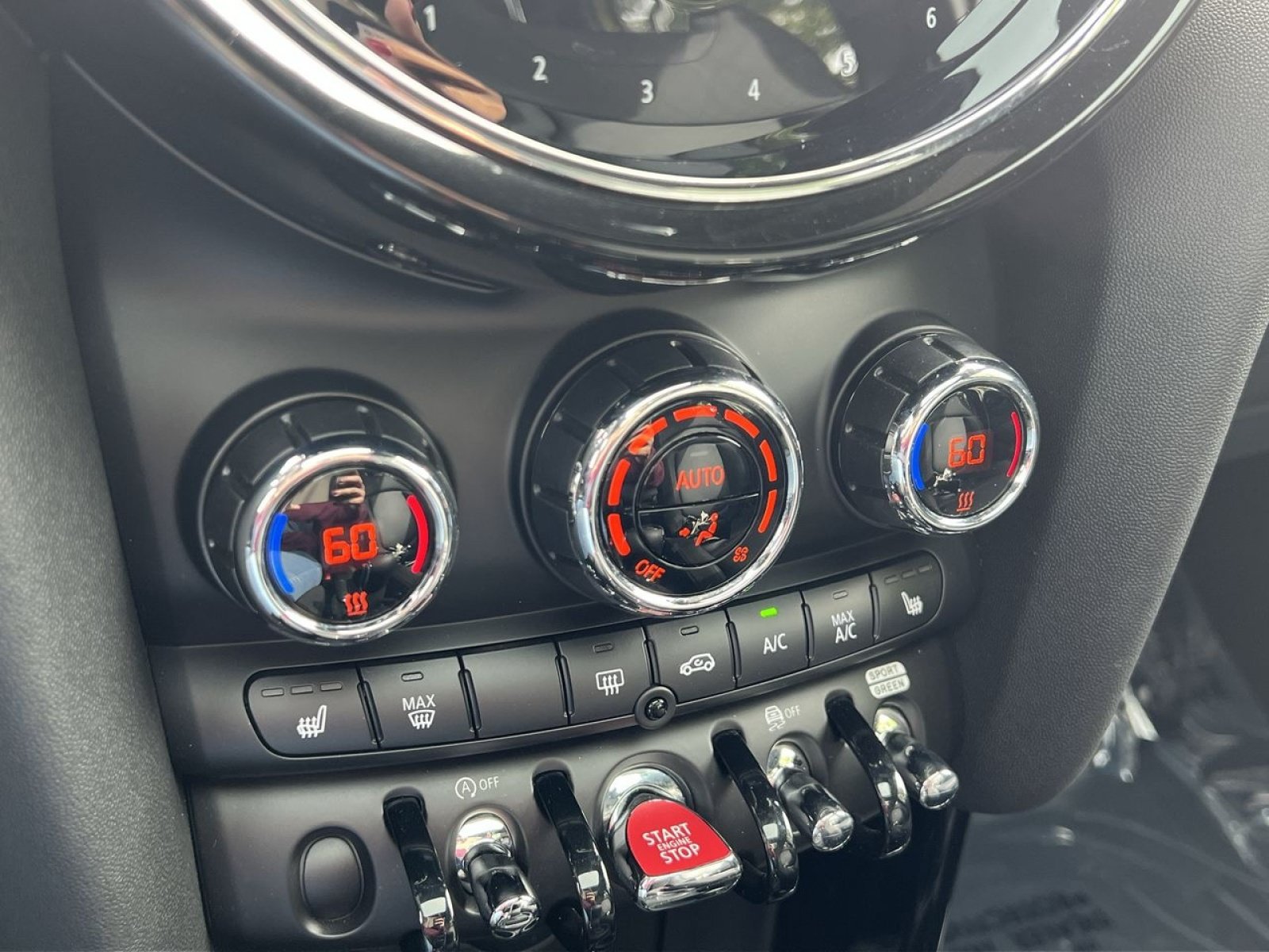 Used 2024 MINI Cooper S w/ Signature Upholstery Package FWD image 18