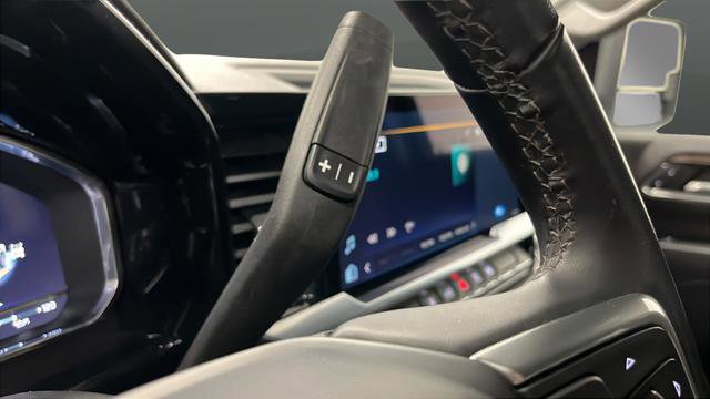 Used 2024 Chevrolet Silverado 2500 LT image 24