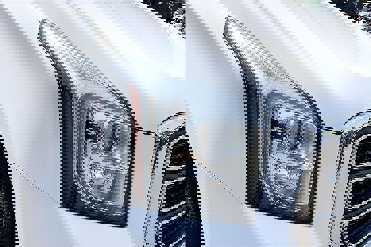 Used 2018 GMC Yukon XL SLT w/ Open Road Package image 29