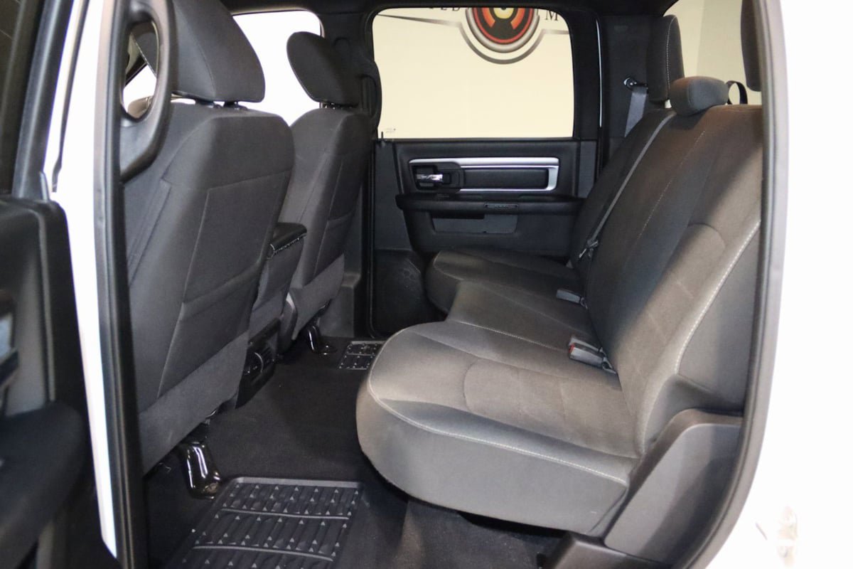 Used 2024 RAM 1500 Classic Warlock image 48
