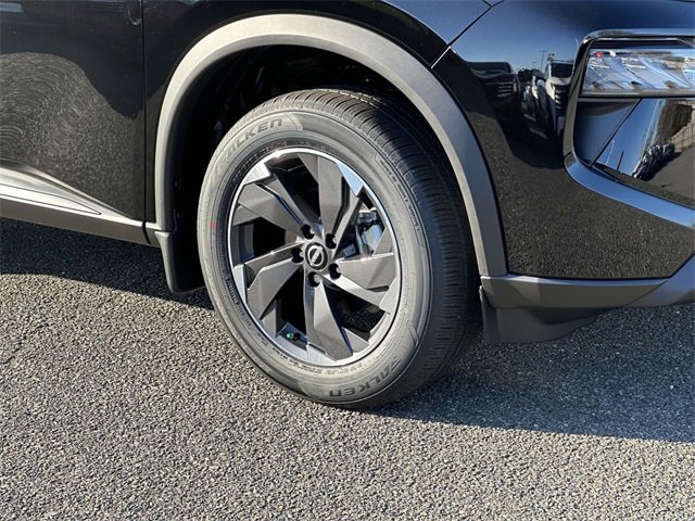 New 2026 Nissan Rogue SV image 7