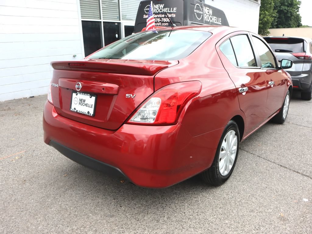Used 2019 Nissan Versa SV FWD image 7