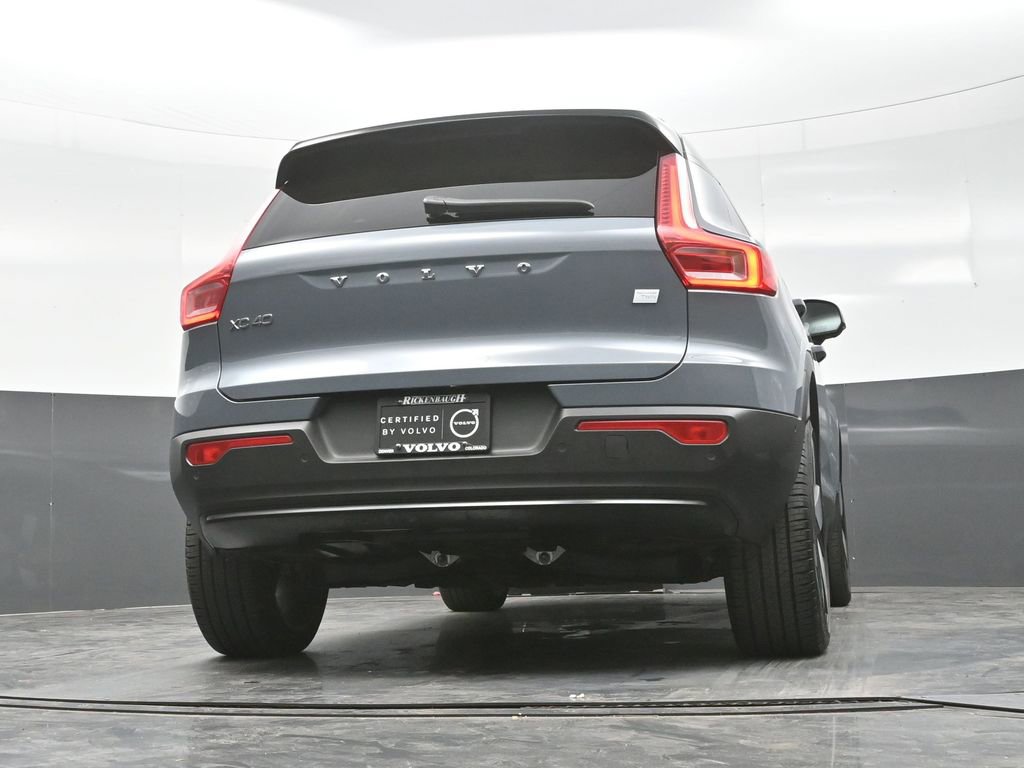 Used 2023 Volvo XC40 Recharge Plus image 28