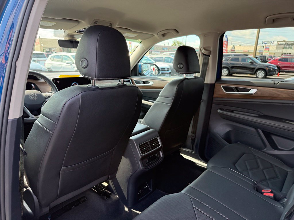 Used 2026 Volkswagen Atlas SE AWD/4WD image 9