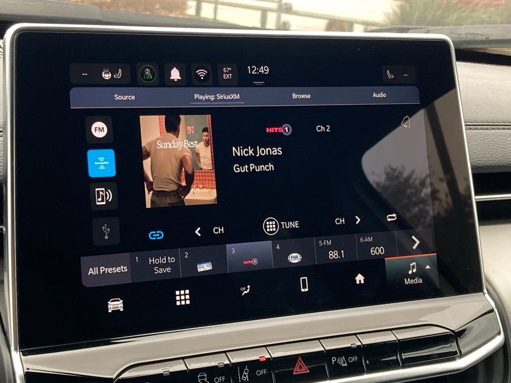 Used 2025 Jeep Compass Limited image 22