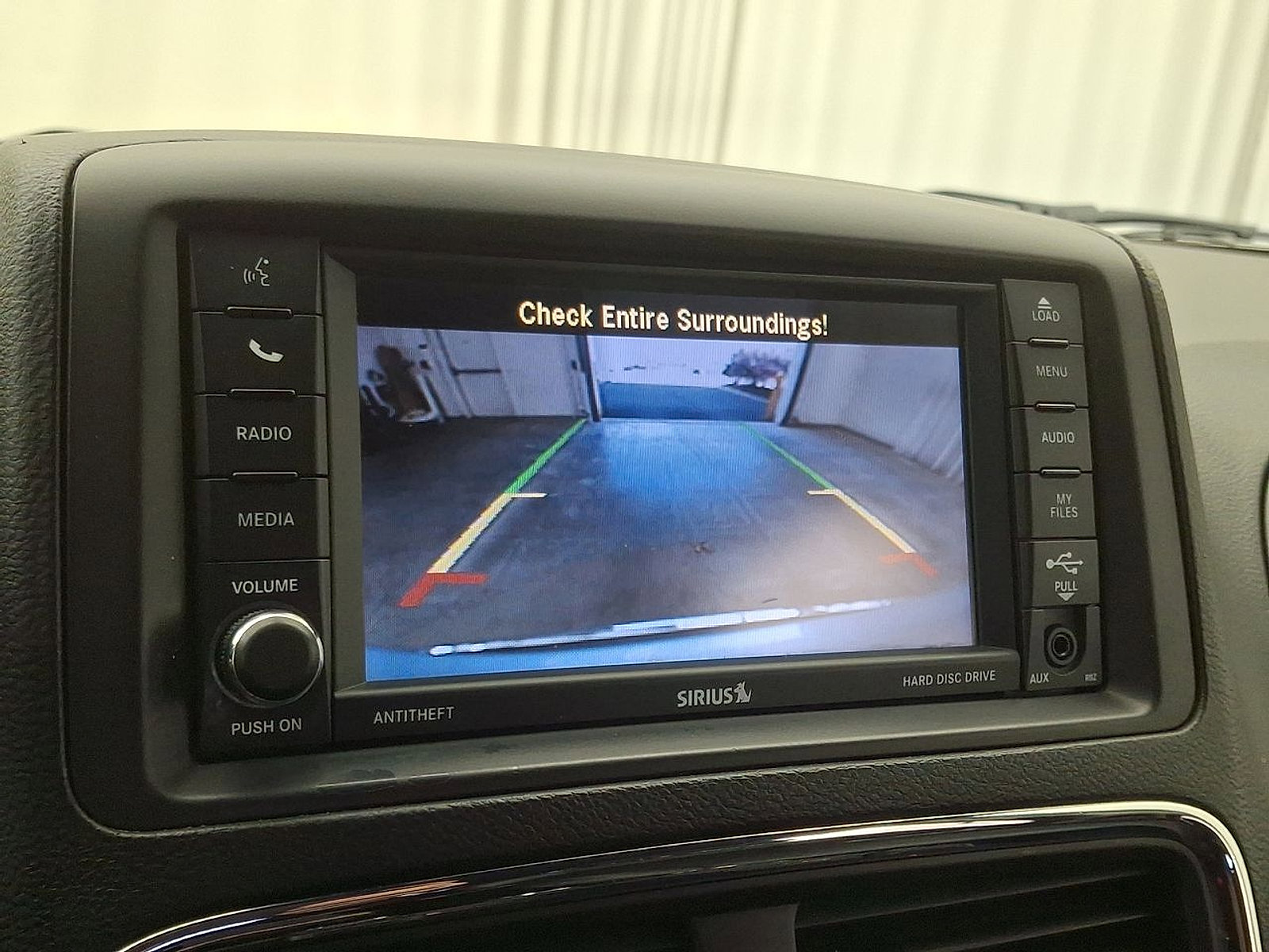 Used 2019 Dodge Grand Caravan SXT image 15